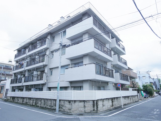 三田豪徳寺コーポ206号室